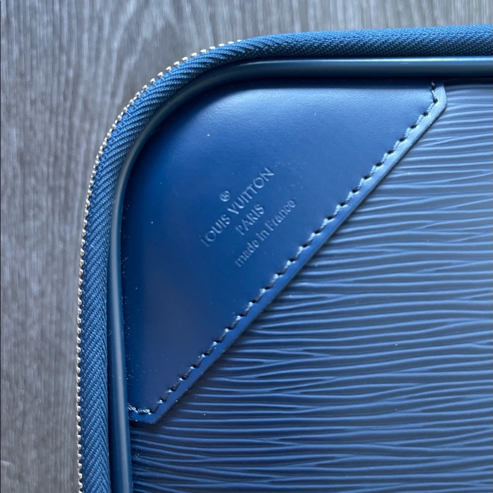 Louis Vuitton PÉGASE LÉGÈRE 55 BUSINESS - Picture 2 of 13